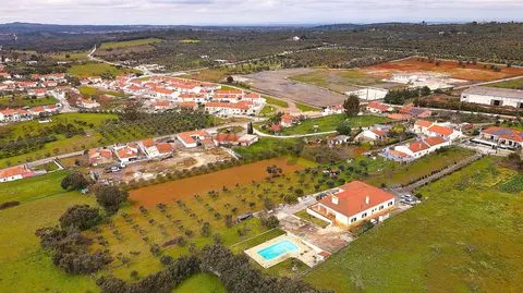 Charming Farmhouse with 5 Bedroom Villa&#65292; Pool and Panoramic Mountain Views&#65292; &#21338;&#23572;&#24052;&#65292; &#33889;&#33796;&#29273;