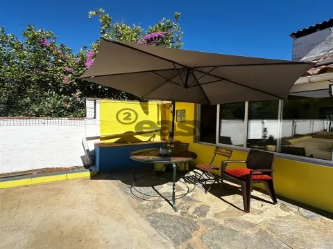 MORADIA T3 COM AMPLO QUINTAL EM CASA BRANCA - SOUSEL