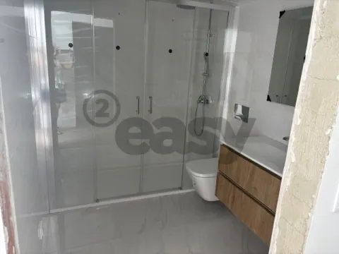 Moradia T4  a 2 Minutos da Praia Azul