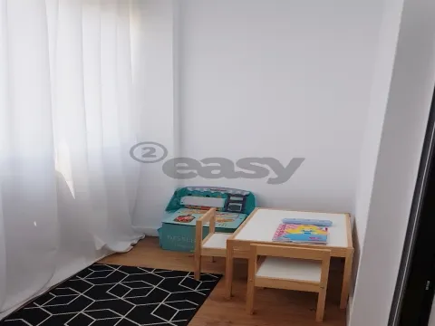 Apartamento T2 Remodelado – Urbanização do Infantado, Loures