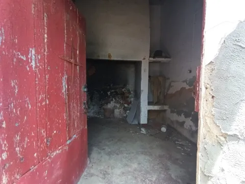 Moradia T2 para Recuperar – Monte da Ervideira de Baixo, Montemor-o-Novo