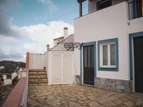 Moradia T4 com Garagem em Odemira