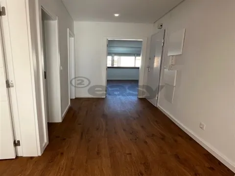 T3 Totalmente Remodelado – Elegância, Conforto e Modernidade