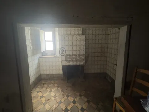 Manor house with 18 rooms to remodel, Castro Verde