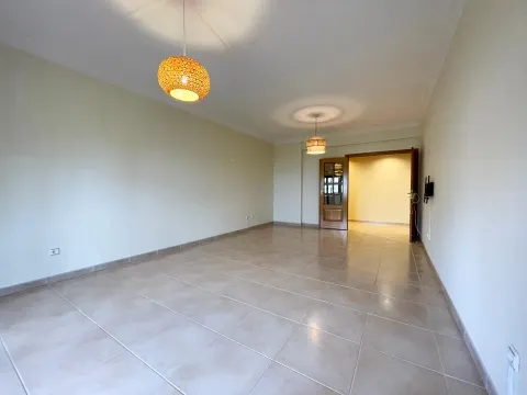 2 Bedroom Apartment for Rent with Parking in Quinta da Piedade – 2nd Phase | Póvoa de Santa
