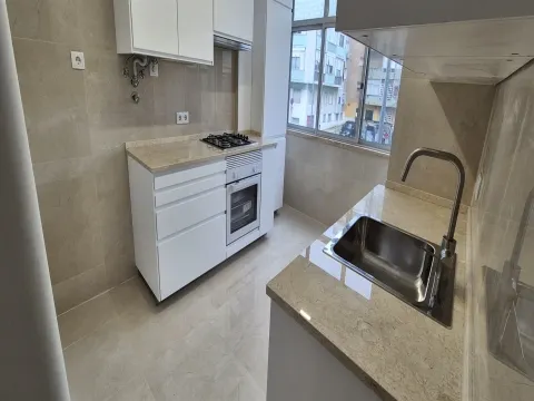 T3 remodelado na Damaia