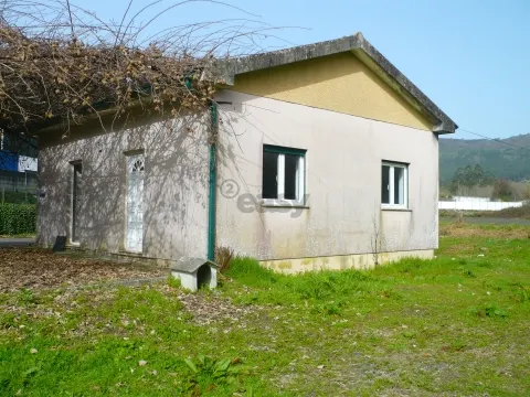 Moradia T1 a 30m do Rio Coura em Covas | V.N. Cerveira