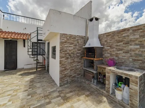 Moradia T4 Isolada