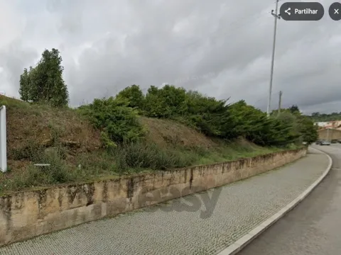Terrain stratégique à Macedo de Cavaleiros – 20 026 m² avec un potentiel urbain unique