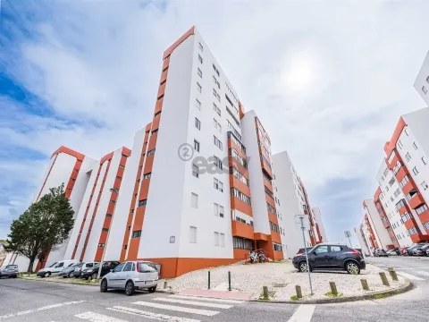 Apartamento T2 em São Domingos de Rana
