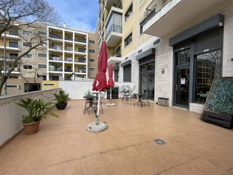 Snack Bar para trespasse na Urbanização Vila chã