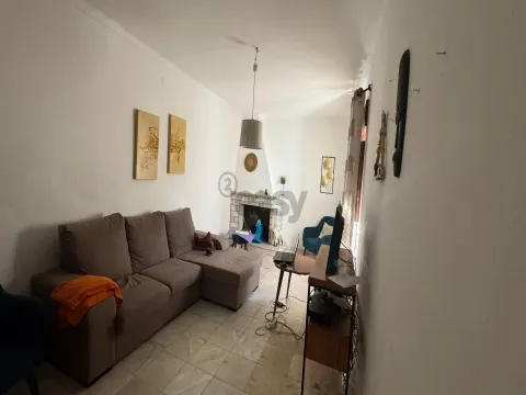 Moradia T3 no Centro de Castro Verde | Excelente potencial e localização privilegiada