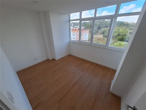 Apartamento T1 Idanha - Belas