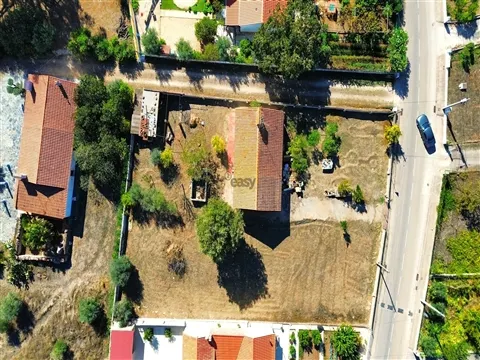 Quinta à venda em Borba | 1.700m² urbanos e potencial de ampliação