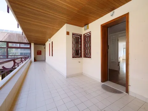 Arrendamento T3 Estoril Apartamento Casino Praia