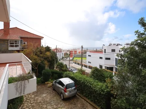 T4 Duplex - Parede - Vista Mar - Varanda - Garagem - Para Renovação