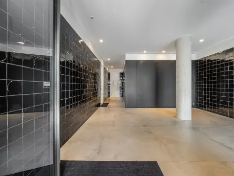 Appartement de luxe de 4 chambres avec 2 suites et terrasse – Casas do Parque