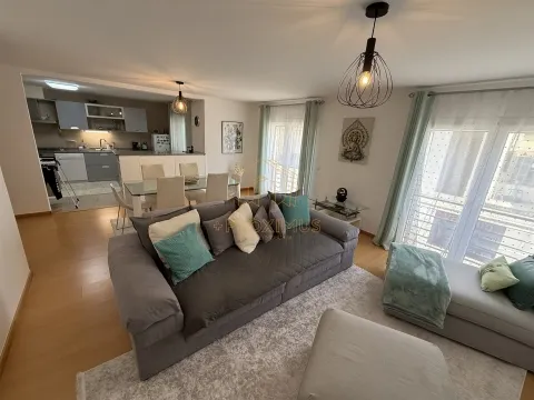 Apartamento T3 c/ garagem - Figueira da Foz