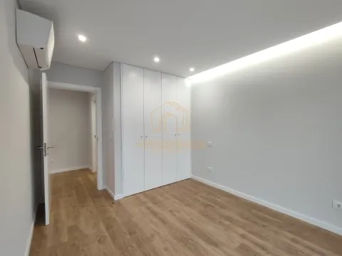 Flat T1