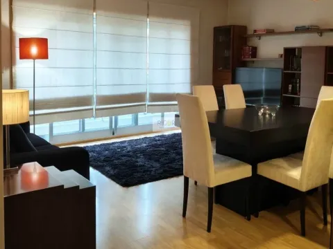 T3 junto ao Metro, a 980mts da praia de Matosinhos