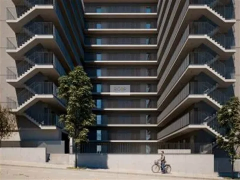 Apartamento T2 com terraço ao Monte da Virgem em Vilar de Andorinho