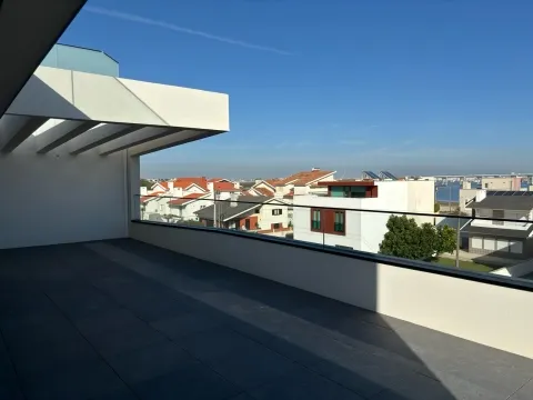 Apartamento T3 Duplex Playa de la Costa Nova,