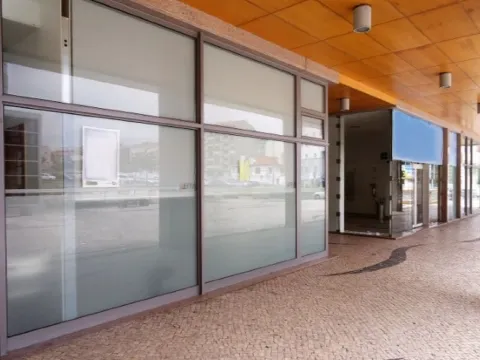 Loja Aveiro, Glória e Vera Cruz, centro da cidade, para investidores