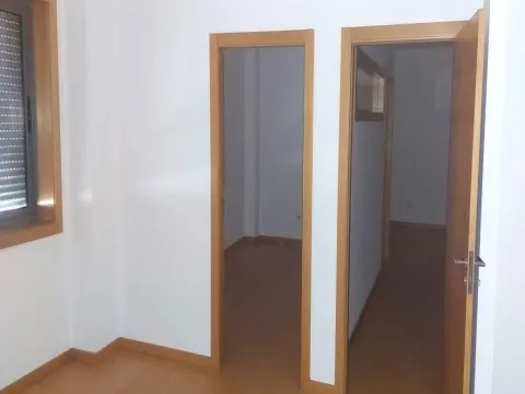 Escritório Aveiro centro da cidade, perto da Av. Dr. Lourenço Peixinho