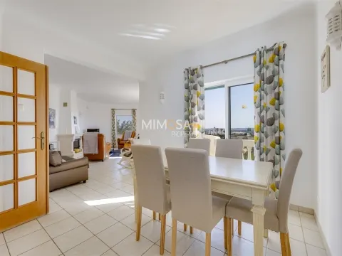 Villa con 3 Camere da Letto e Piscina Privata — Budens, Algarve