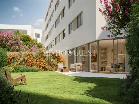 3-bedroom flat with sea view and private garden – Vila do Conde