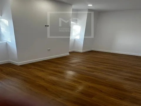 Moradia com 3 quartos remodelada