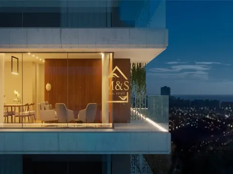 Apartamento T4 Luxo - Terraço - Mar