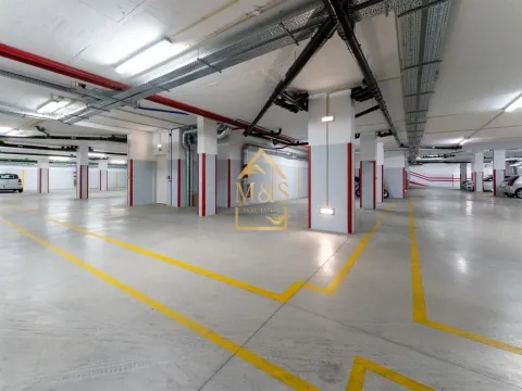 Apartamento T3, novo, luxo, varanda, boavista, porto