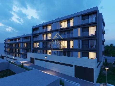 Apartamento T2+1, novo, varanda, garagem, luxo