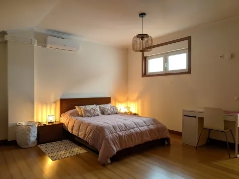 Apartamento T3 Duplex - São Bernardo