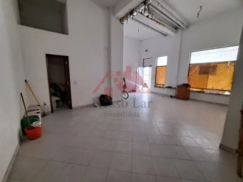 Excelente espaço comercial em Setúbal