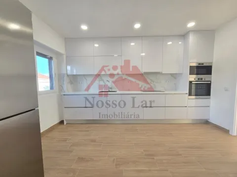 Apartamento T3 totalmente remodelado - Reboreda