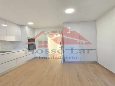 Apartamento T3 totalmente remodelado - Reboreda