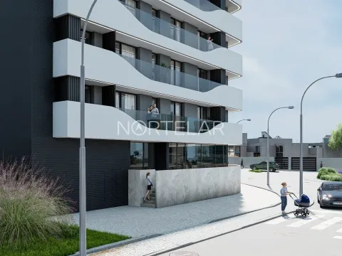 T3 Nascente/Sul com varanda e garagem – Trofa