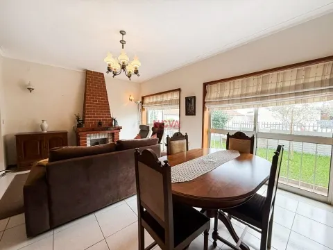 Maison jumelée 4 Chambre(s)