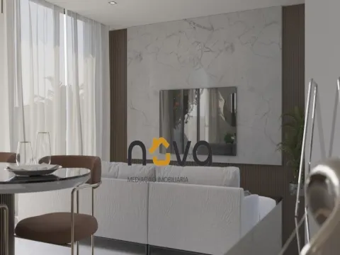 Excelentes moradias T3/ T3+1 de LUXO situadas a 900m da praia | NOVA Imobiliária