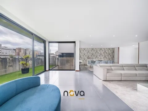 Moradia T4 em Aver-o-Mar a apenas 500 metros da praia