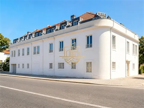 T3 contemporâneo com terraço e estacionamento no centro de Matosinhos