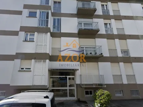 Apartamento T3 em Ponta Delgada