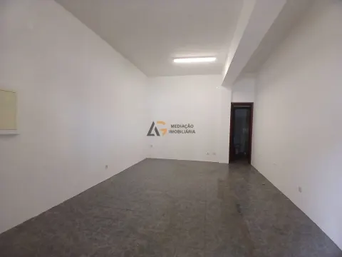 Loja/Escritorio para arrendar na Gafanha da Nazaré 