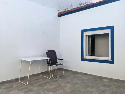 Chalet reformado de 2 dormitorios en Algoz