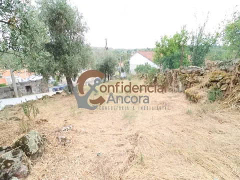 Moradia para Restaurar T1