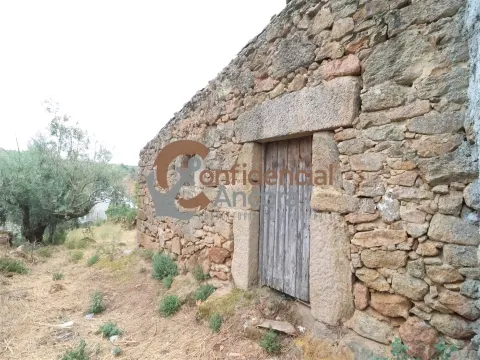 Moradia para Restaurar T1