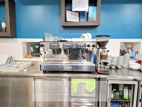 Pastelaria com 290m² em Queluz | Excelente Localização | Trespasse 75.000€