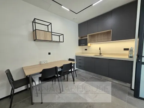 Loja equipada totalmente, quinta do Almirante, Loures